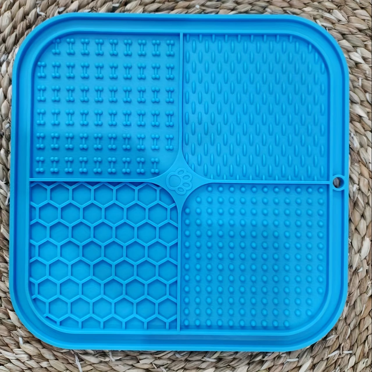 Stress Relieving Licking Mat