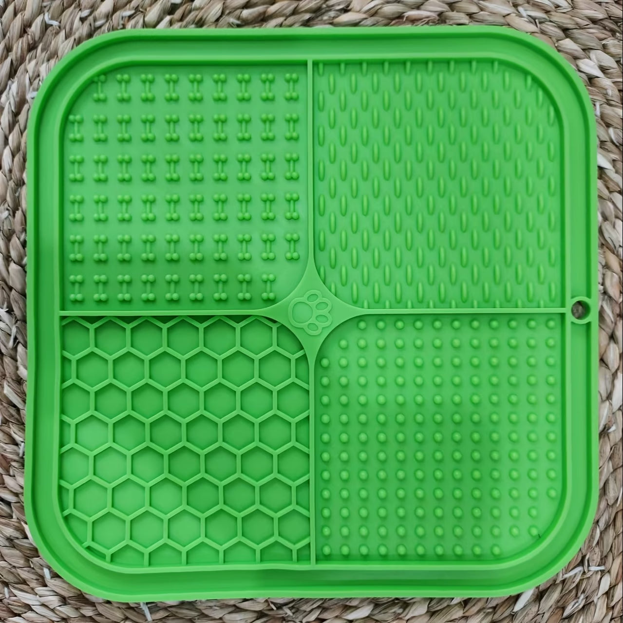 Stress Relieving Licking Mat